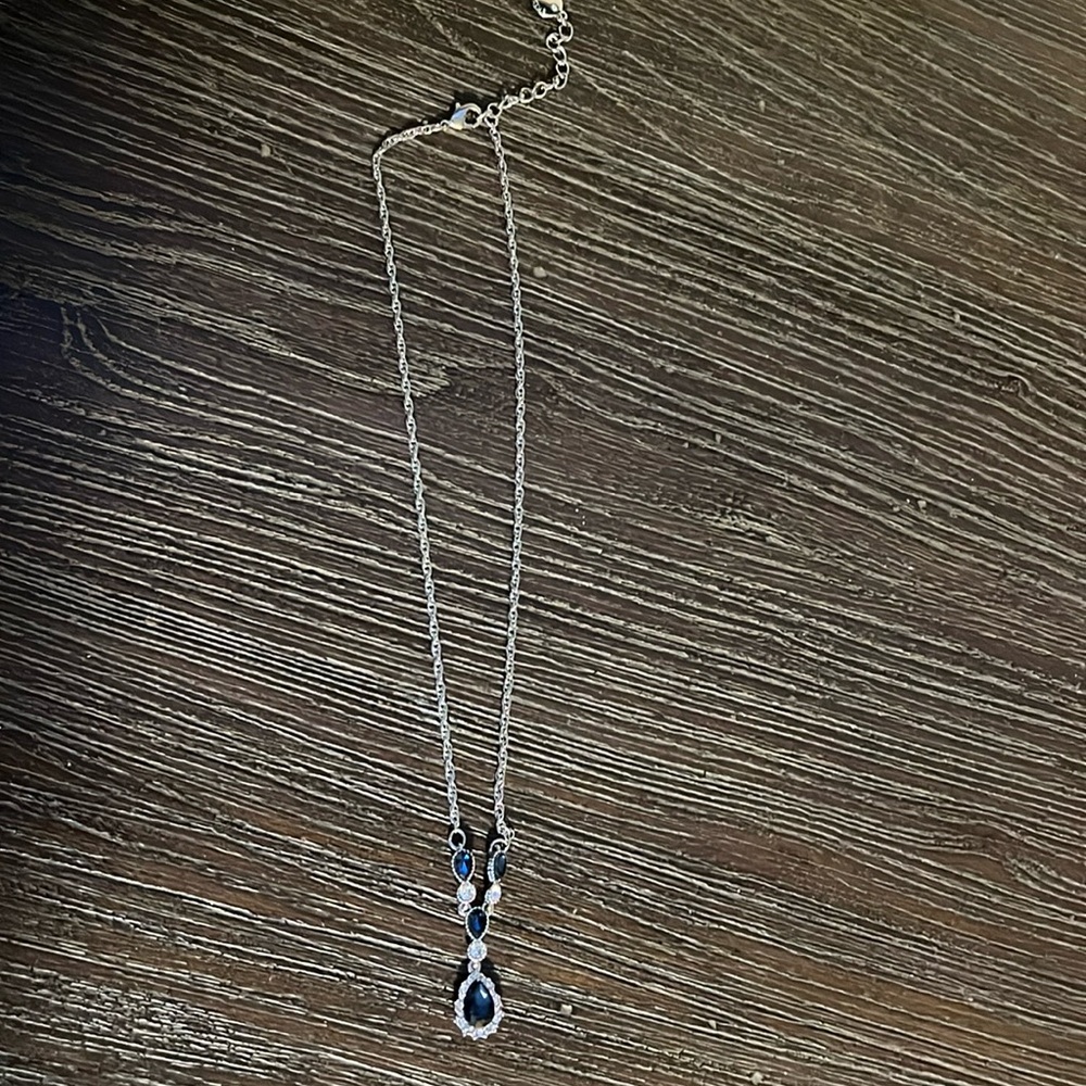 Sapphire and diamond necklace